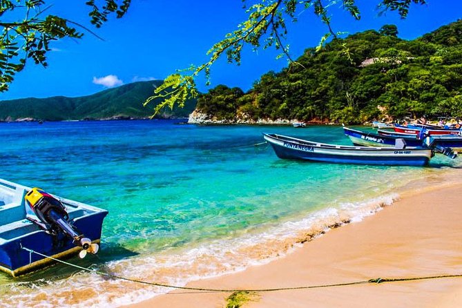 Playa Cristal en Santa Marta: el paraíso de aguas transparentes en el Parque Tayrona